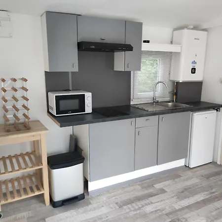 База відпочинку Mobil-home De Pierrette Et Christian *