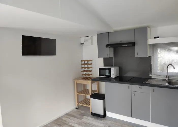 Mobil-home De Pierrette Et Christian * Єр