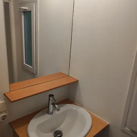 Mobil-home De Pierrette Et Christian *