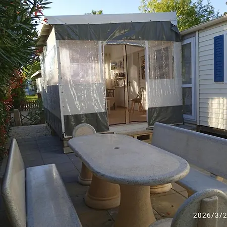 Mobil-home De Pierrette Et Christian Hyeres