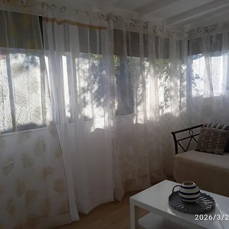 Mobil-home De Pierrette Et Christian *